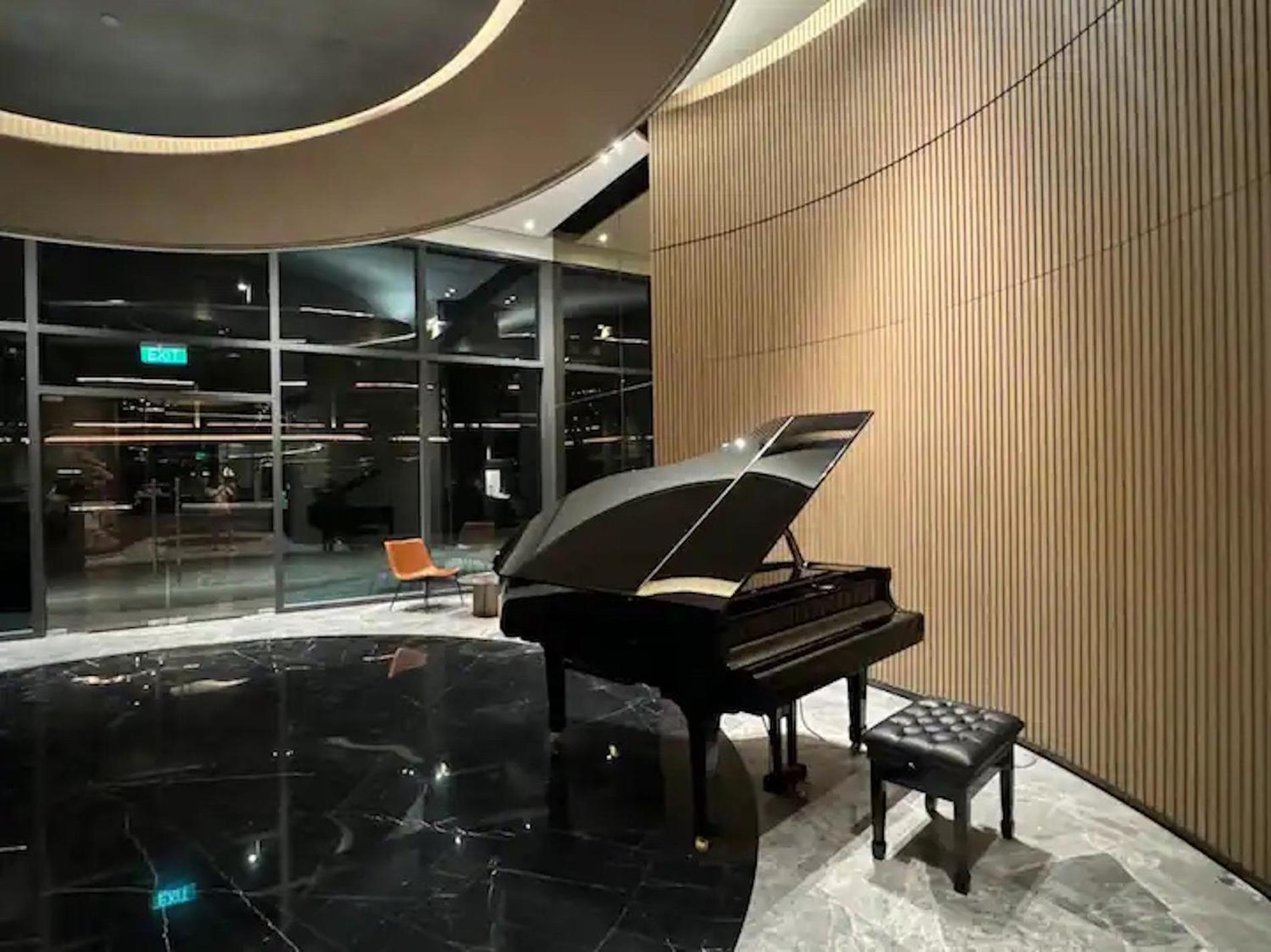 The Opera Apartment Cental Saigon Free Pool-Gym-Sauna Room- Golf Mini Ho Chi Minh Zewnętrze zdjęcie