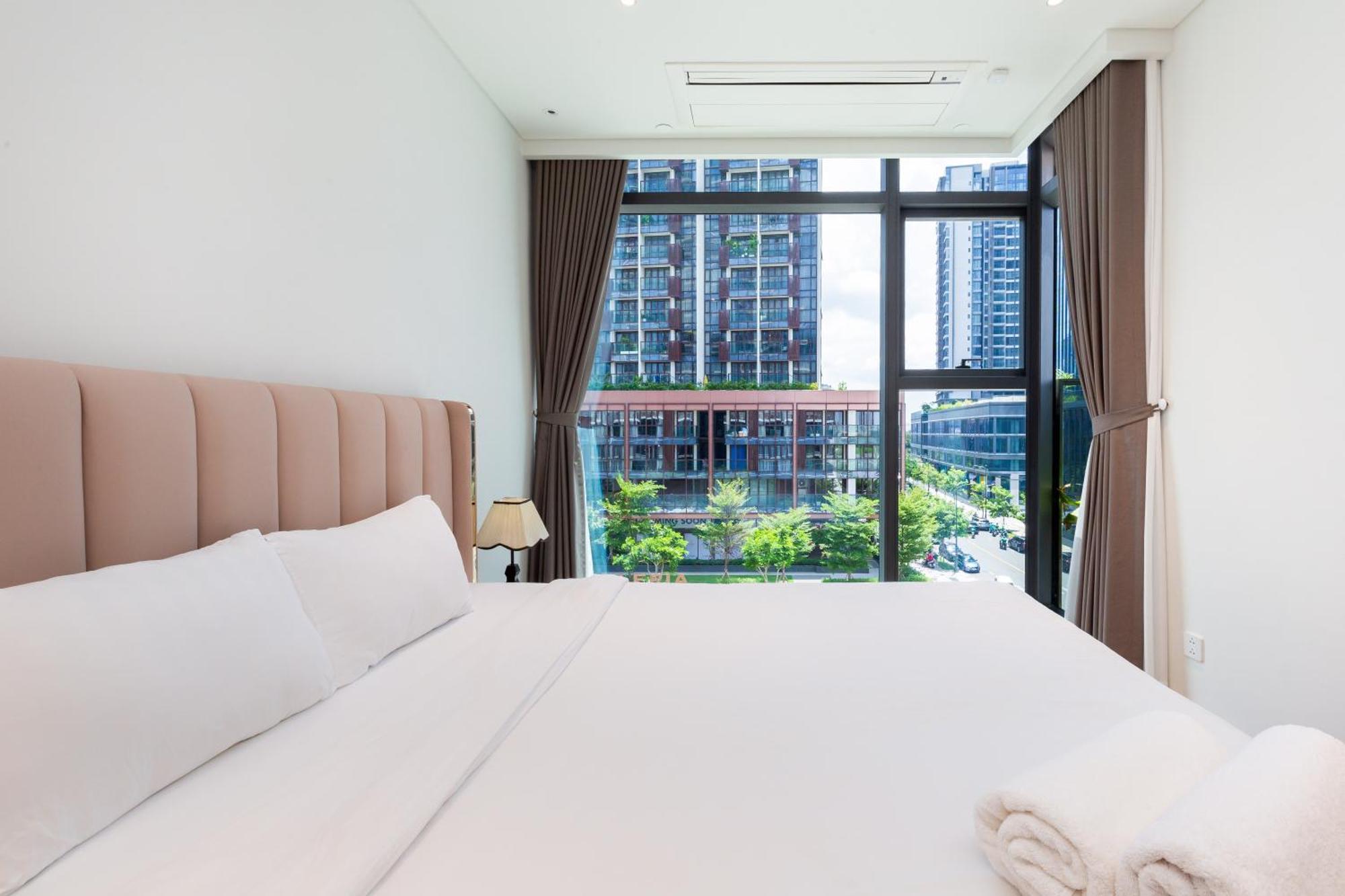 The Opera Apartment Cental Saigon Free Pool-Gym-Sauna Room- Golf Mini Ho Chi Minh Zewnętrze zdjęcie