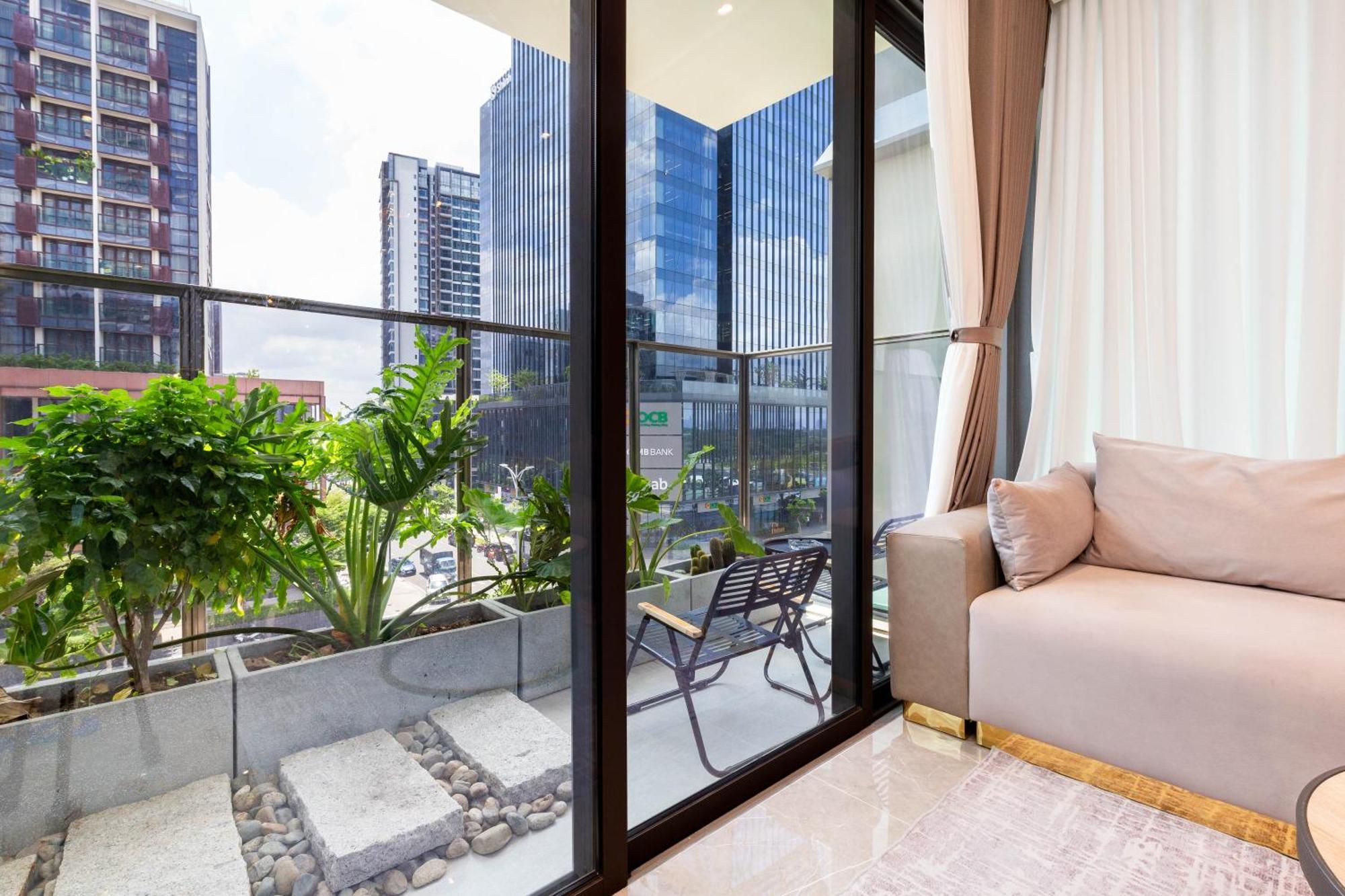 The Opera Apartment Cental Saigon Free Pool-Gym-Sauna Room- Golf Mini Ho Chi Minh Zewnętrze zdjęcie