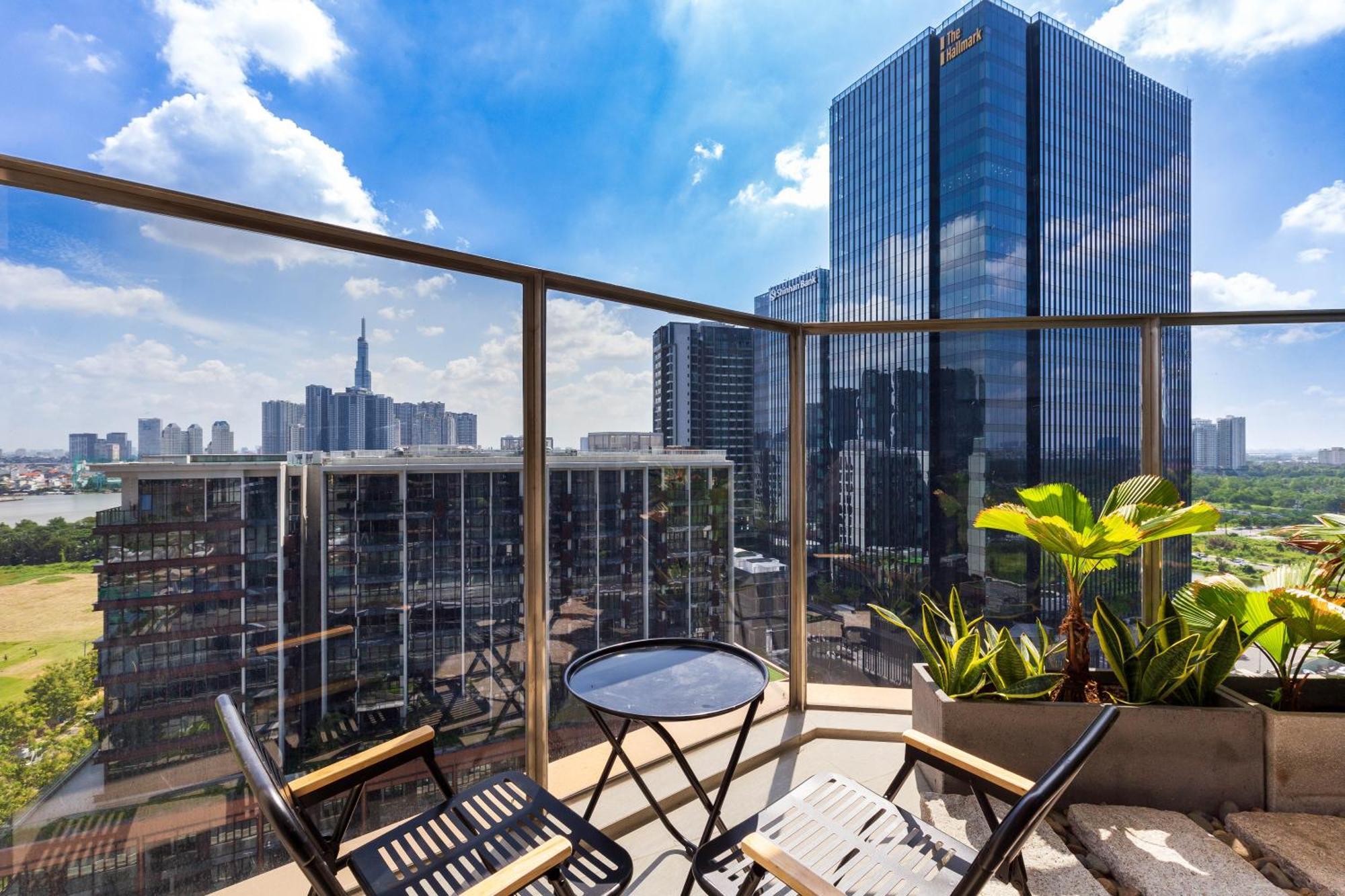 The Opera Apartment Cental Saigon Free Pool-Gym-Sauna Room- Golf Mini Ho Chi Minh Zewnętrze zdjęcie